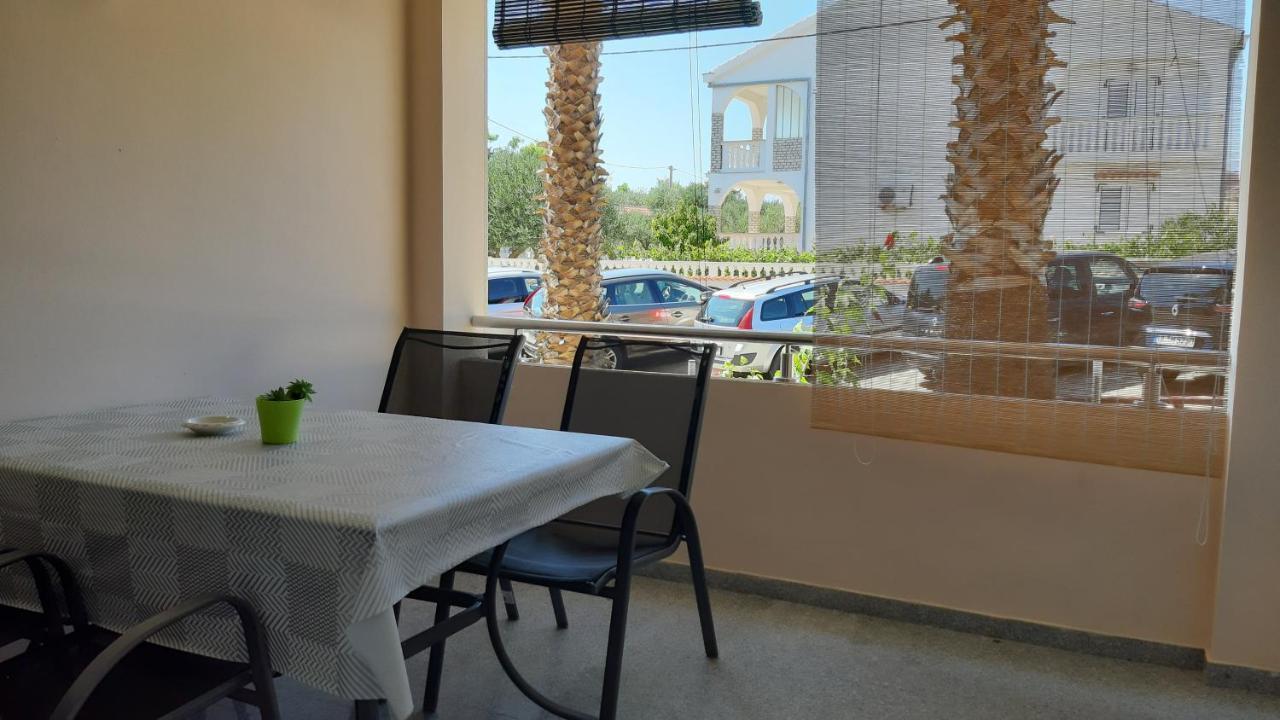 Apartmani Resetar Privlaka  Exterior photo